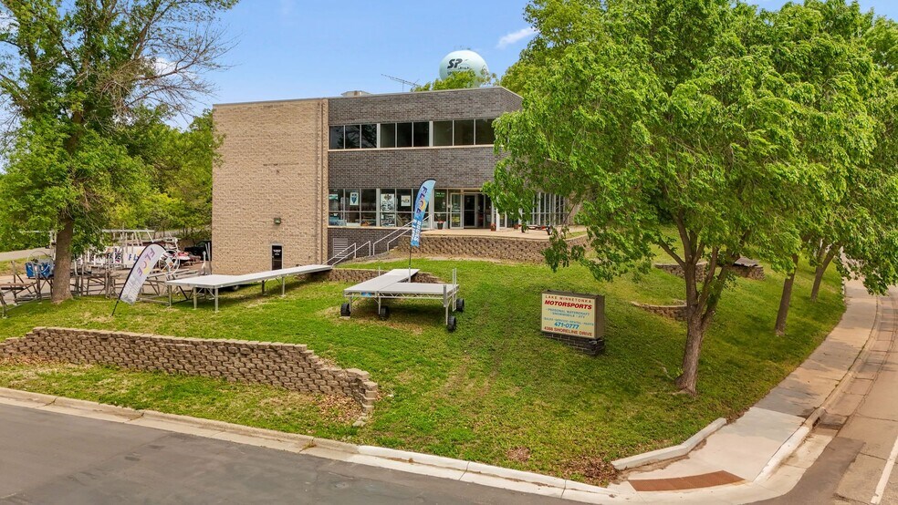 More Photos Of 4388 Shoreline Dr, Spring Park Storefront Retail Office For Sale