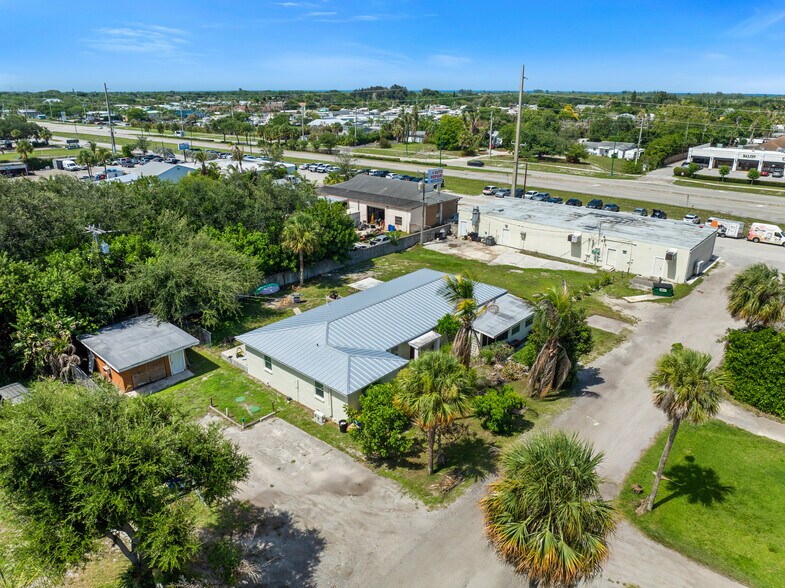 More Photos Of 11150-11170 SE Federal Hwy, Hobe Sound Storefront For Sale