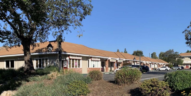 Primary Photo Of 1321-1345 E Thousand Oaks Blvd, Thousand Oaks Unknown For Lease