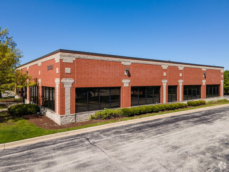 More Photos Of 18401 Maple Creek Dr, Tinley Park Medical For Lease