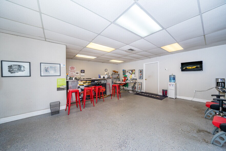 More Photos Of 1018 Orange St, Titusville Warehouse For Sale