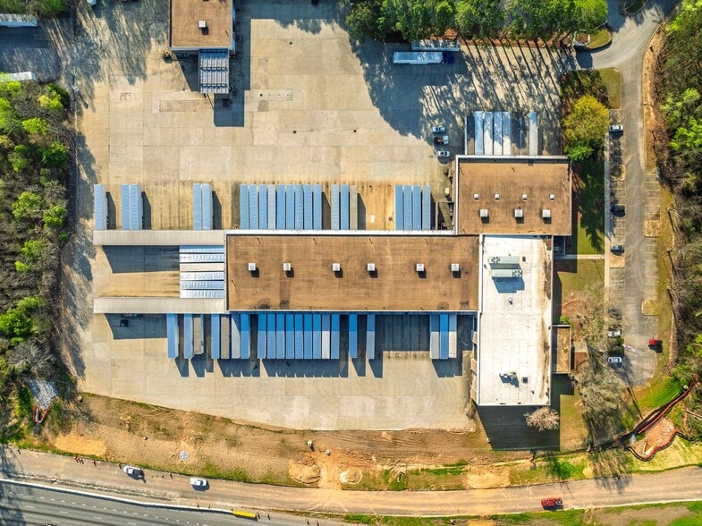 More Photos Of 2704 Bouldercrest Rd SE, Atlanta Distribution For Lease