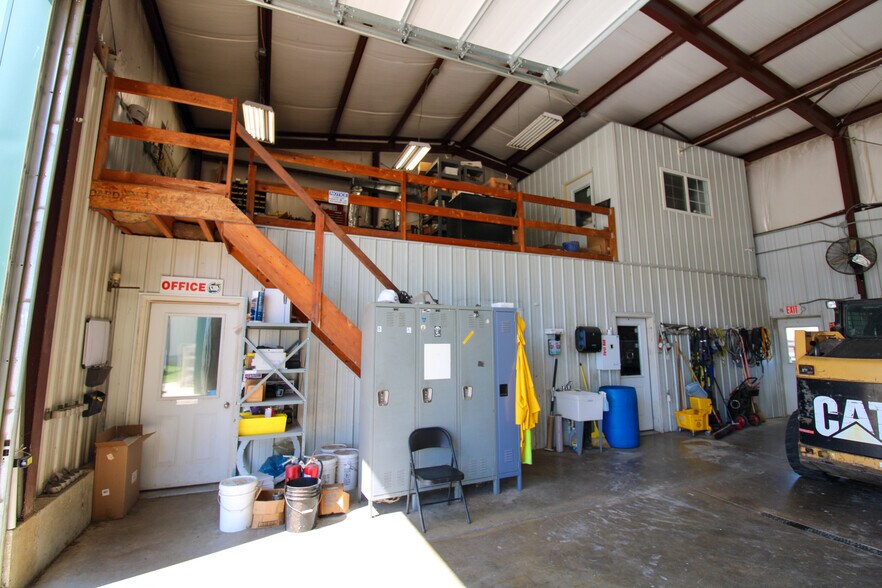More Photos Of 6059 159th St, Galva Food Processing For Sale