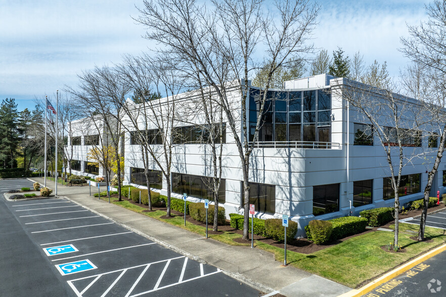 Primary Photo Of 18578 NE 67th Ct, Redmond Office For Lease