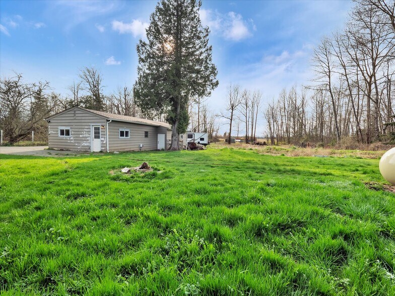 More Photos Of 5041 Guide Meridian, Bellingham Specialty For Sale