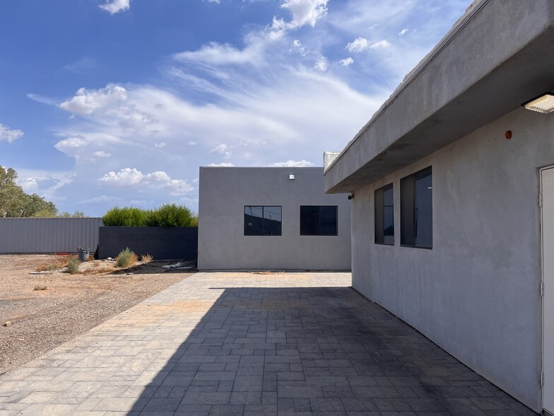 More Photos Of 2150 N Pinal Ave, Casa Grande Freestanding For Sale