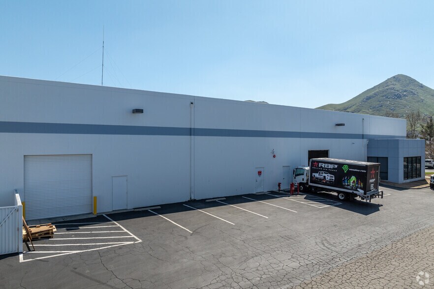 More Photos Of 779 Palmyrita Ave, Riverside Warehouse For Lease