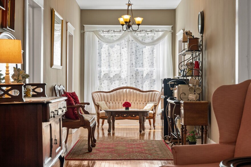 More Photos Of 207 W 2nd Ave, Easley Hospitality For Sale