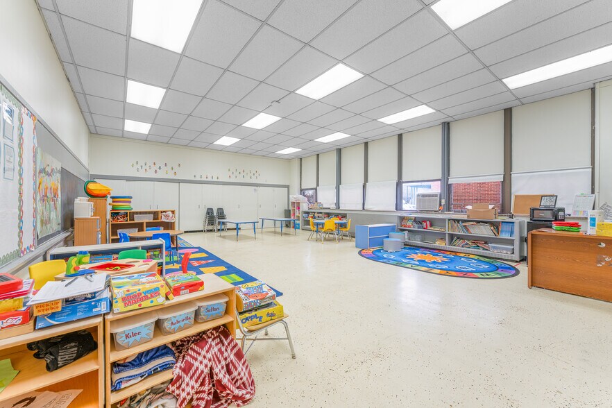 More Photos Of 300 North St, Waynesburg Schools For Sale