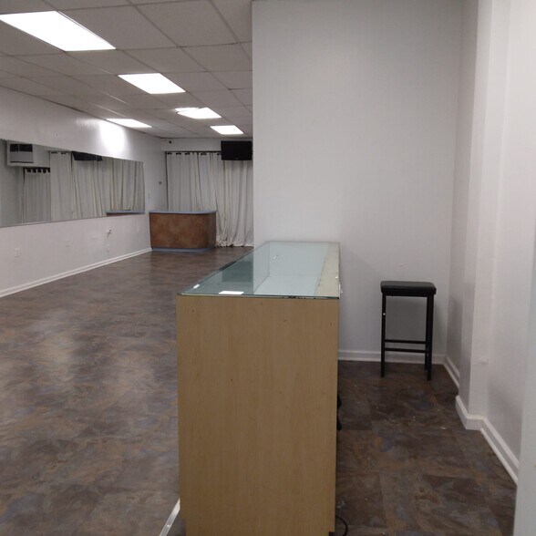 More Photos Of 111 Belmont Ave, Brooklyn Storefront Retail Residential For Lease