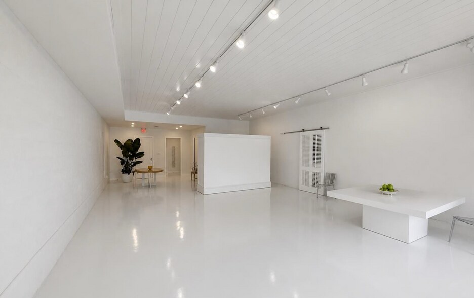 More Photos Of 5001 Georgia Ave, West Palm Beach Manufacturing For Sale