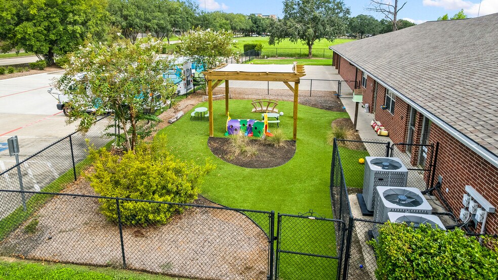 More Photos Of 18150 Park Cypress St, Houston Daycare Center For Sale