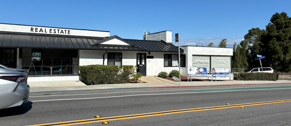 More Photos Of 4312-4320 Voltaire St, San Diego Storefront Retail Office For Lease