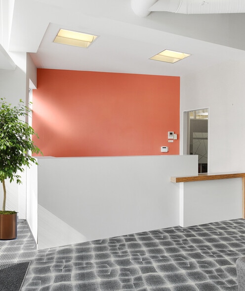 More Photos Of 1503 Fletcher Rd, Saskatoon Office For Lease