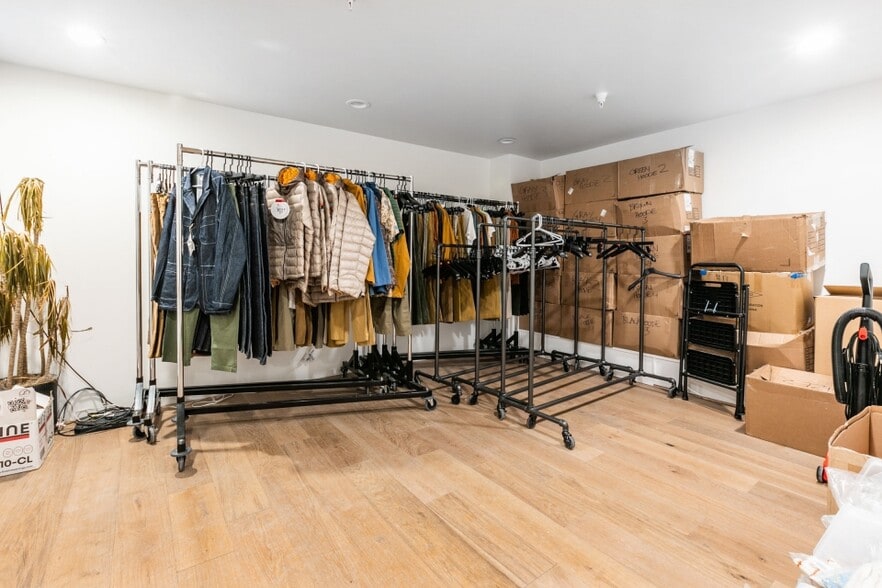 More Photos Of 440 Main St, Park City General Retail For Lease