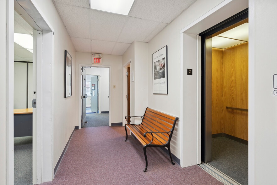 More Photos Of 555 Second Ave, Collegeville Medical For Sale
