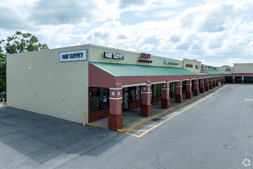 More Photos Of 3229-3265 Garden St, Titusville General Retail For Lease