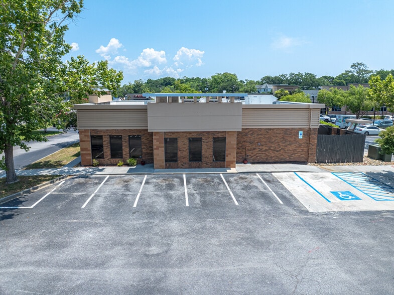 More Photos Of 935 Chuck Dawley Blvd, Mount Pleasant Fast Food For Lease