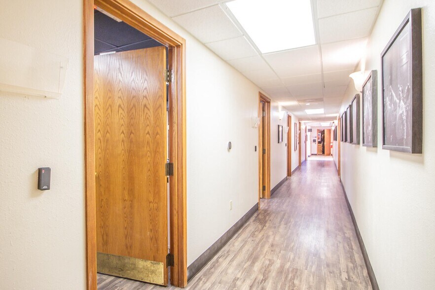 More Photos Of 1601 44th St, Lubbock Religious Facility For Sale