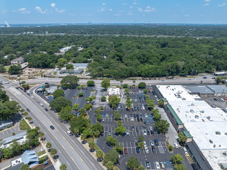 More Photos Of 935 Chuck Dawley Blvd, Mount Pleasant Fast Food For Lease