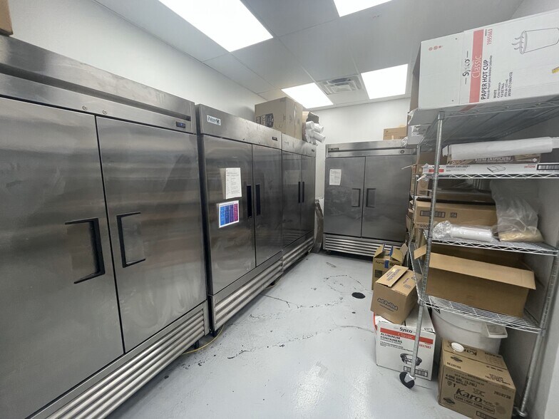 More Photos Of 869 S Turf Farm Rd, Payson Restaurant For Sale