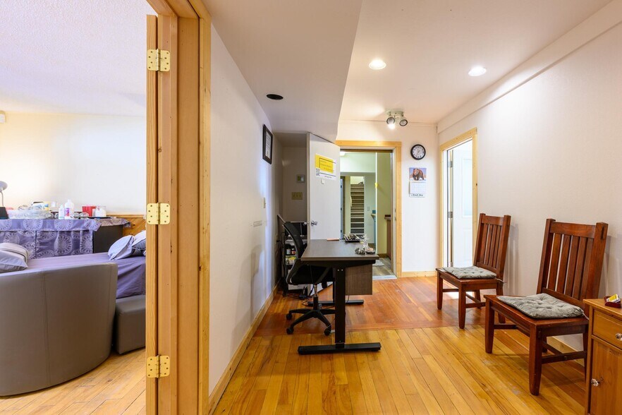 More Photos Of 312 Dewey Ave, Eureka Storefront Retail Office For Lease