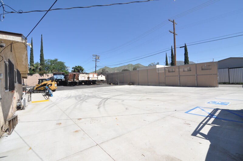 More Photos Of 15723 Kadota St, Sylmar Land For Sale