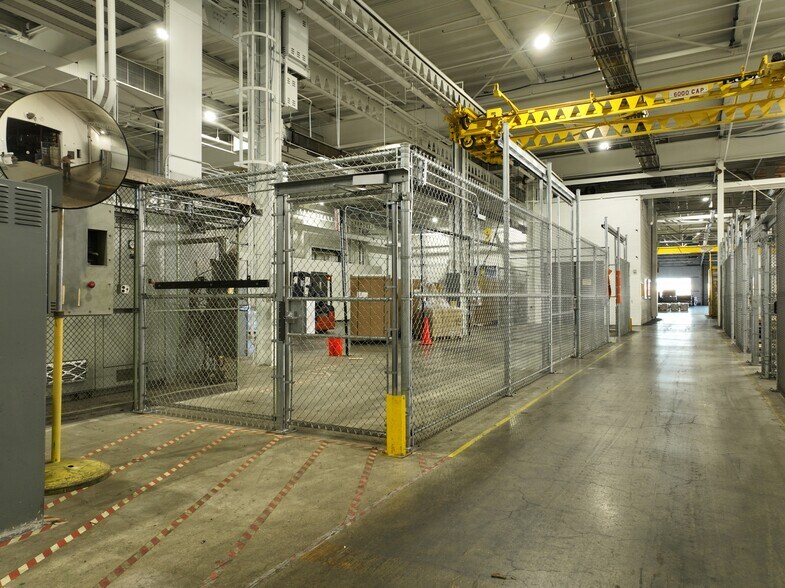 More Photos Of 4265 N 30th St, Milwaukee Industrial For Sale