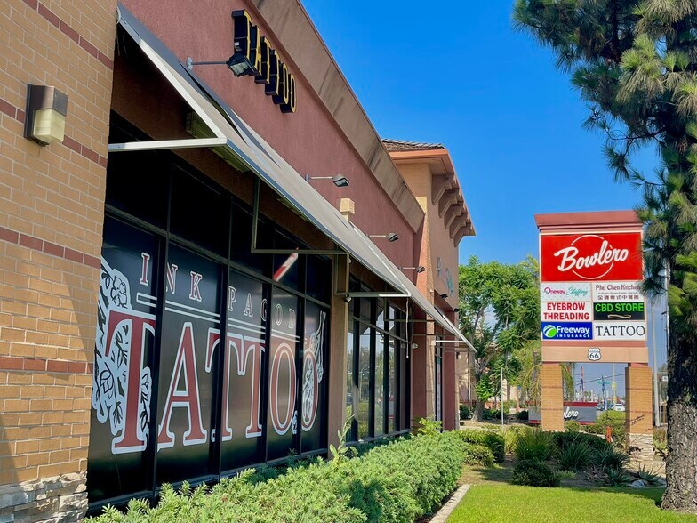 More Photos Of 17218-17238 Foothill Blvd, Fontana Unknown For Lease