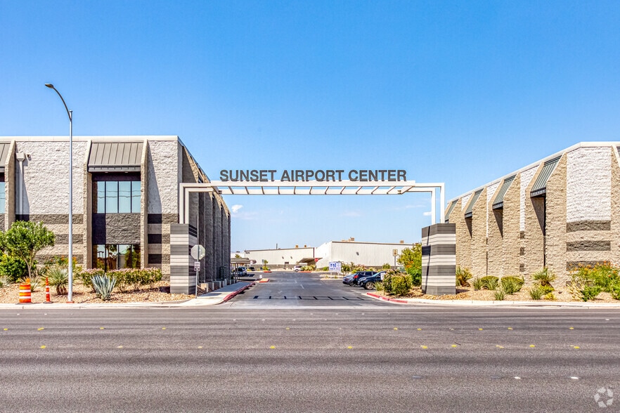 More Photos Of 6345 S Pecos Rd, Las Vegas Unknown For Lease