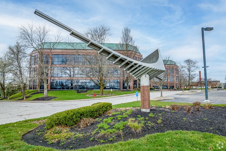 More Photos Of 30 Merchant St, Cincinnati Office For Lease