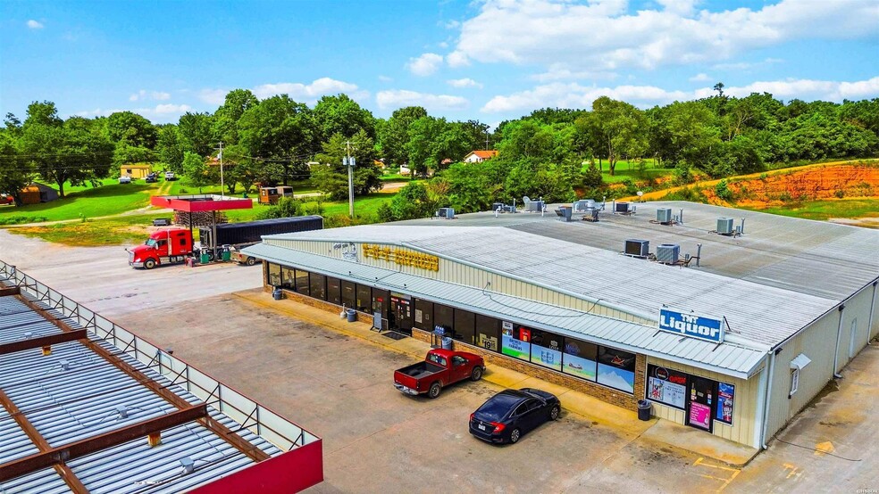 More Photos Of 1190 S Highway 59, Decatur Convenience Store For Sale