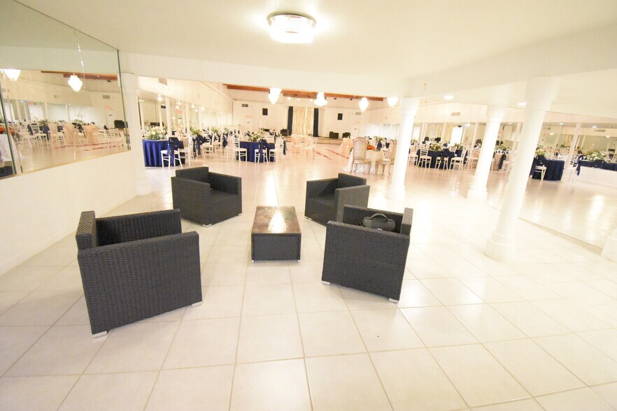 More Photos Of 401 Pennsylvania St, South Houston Lodge Meeting Hall For Sale