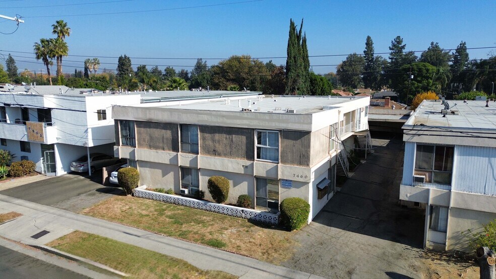 More Photos Of 7460 Canby Ave, Reseda Apartments For Sale