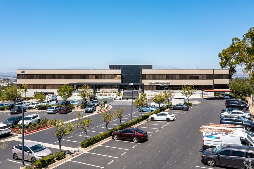 More Photos Of 3111 N Tustin Ave, Orange Office Residential For Lease