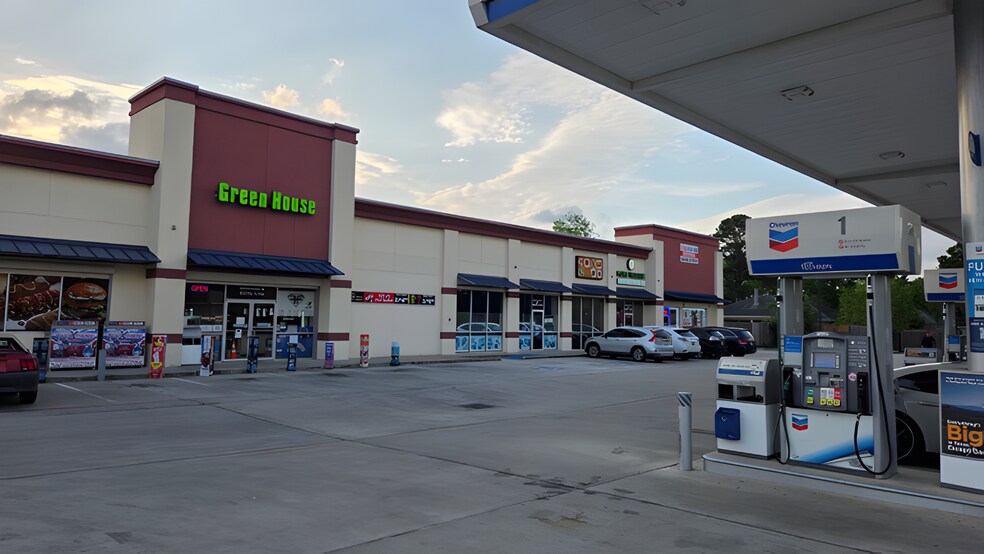 More Photos Of 3603 Greenhouse Rd, Katy Service Station For Sale