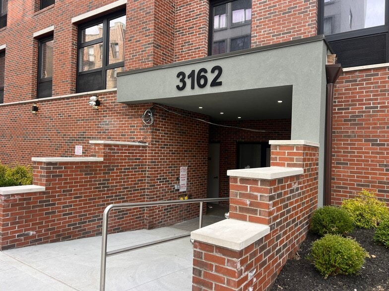 More Photos Of 3162 Villa Ave, Bronx Apartments For Sale