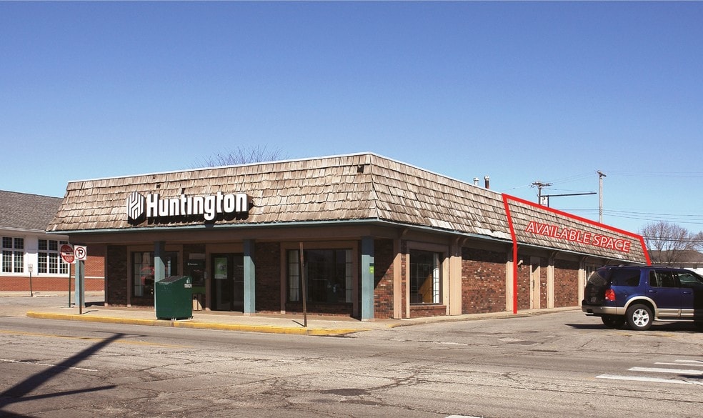 More Photos Of 724 Broad Ripple Ave, Indianapolis Storefront Retail Office For Lease