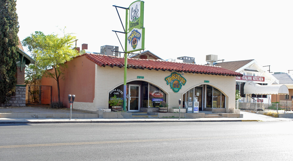 Primary Photo Of 2919-2921 Pershing Dr, El Paso Restaurant For Sale