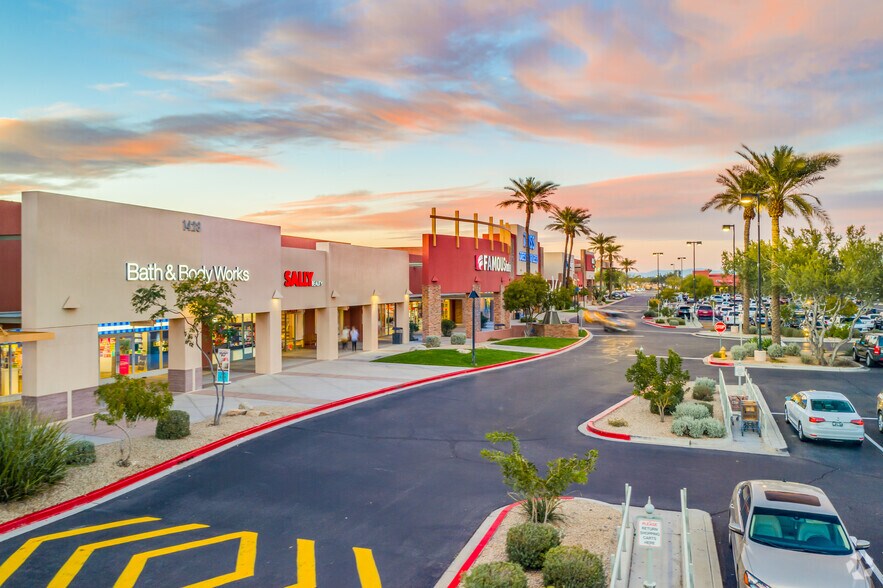 More Photos Of 1380-1474 N Litchfield Rd, Goodyear Unknown For Lease
