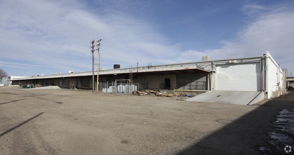 Primary Photo Of 5200 E Smith Rd, Denver Manufacturing For Lease