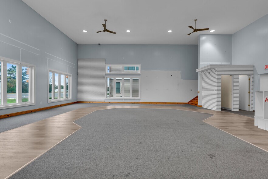 More Photos Of 150 Ocean Blvd N, Long Branch Flex For Lease