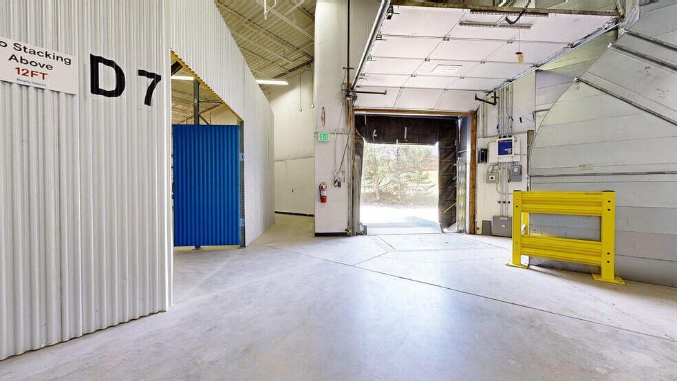 Primary Photo Of 10949 E Peakview Ave, Englewood Manufacturing For Lease