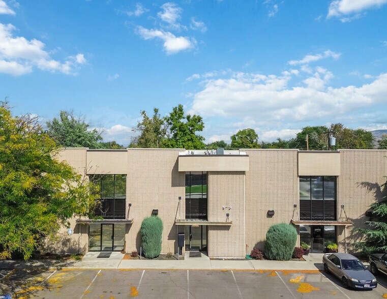 More Photos Of 6128 W Fairview Ave, Boise Office For Sale