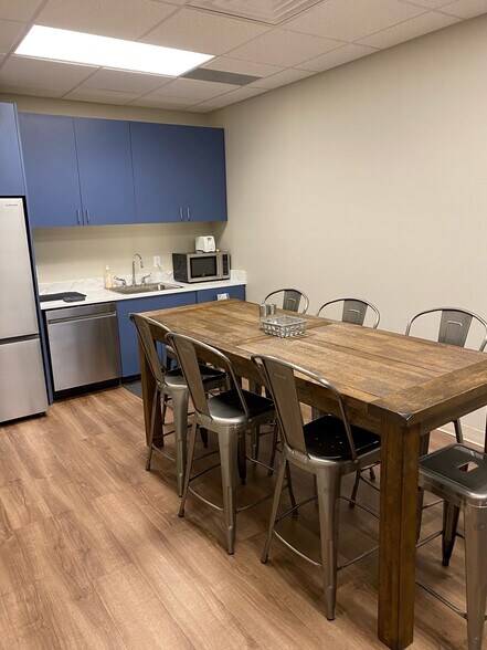 More Photos Of 1710 Jet Stream Dr, Colorado Springs Medical For Lease