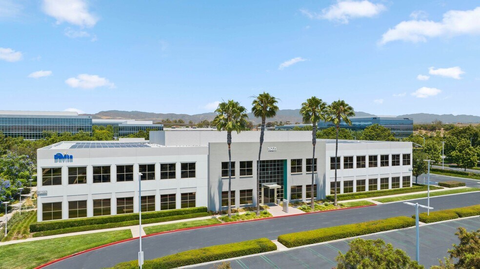 More Photos Of 46 Discovery, Irvine Unknown For Lease