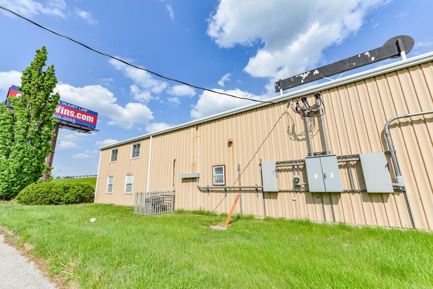 More Photos Of 6556 Jonas Pl, Berkeley Warehouse For Sale