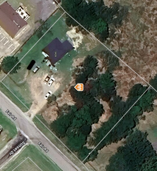 Primary Photo Of 5928 Fair Rd, Kaufman General Retail For Sale