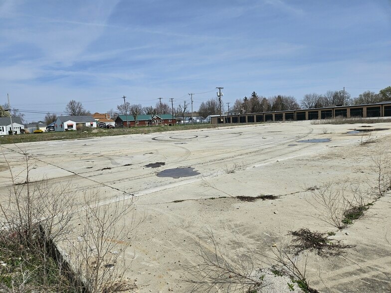 More Photos Of 501 S A St, Elwood Land For Sale