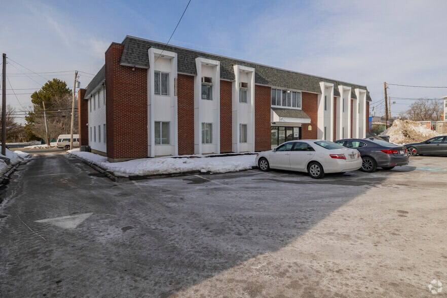 More Photos Of 25 Kenoza Ave, Haverhill Office For Lease